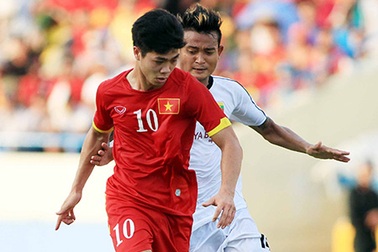 Công Phượng tái ngộ HLV Miura