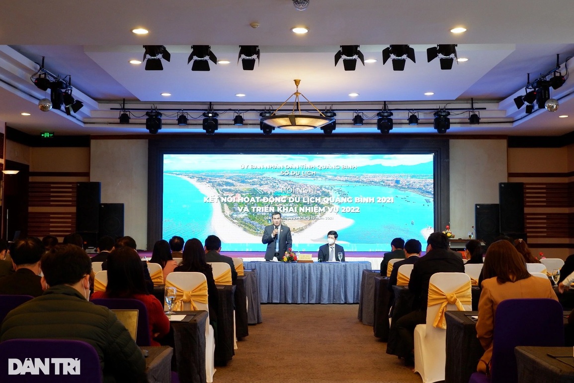 Oằn mình trong đại dịch, lượng khách đến Quảng Bình giảm gần 70% - 1