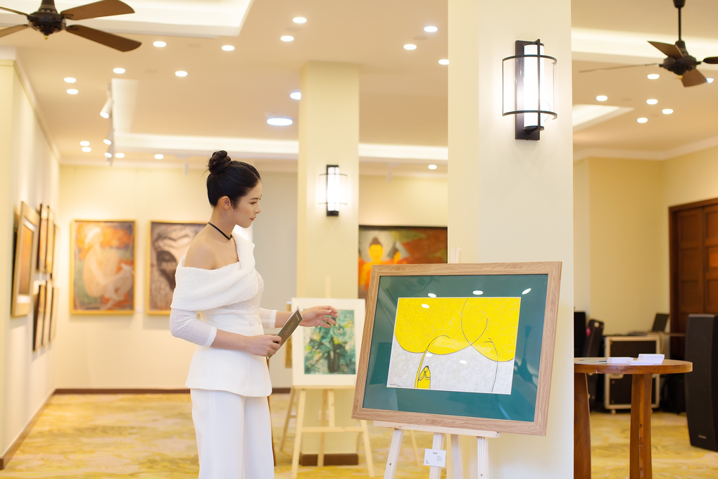 Triển lãm Tay níu thời gian - Hồi nhớ về họa sĩ Bửu Chỉ - 2 Triển lãm Tay níu thời gian - Hồi nhớ về họa sĩ Bửu Chỉ - 2