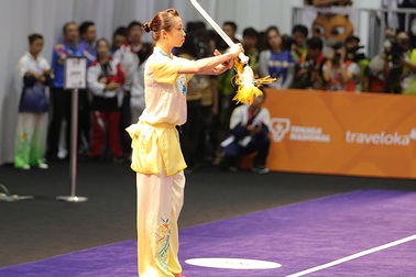 Khoảnh khắc "mở hàng" HCV của hai nữ võ sĩ wushu Việt Nam