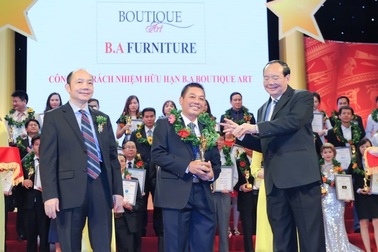 B.A Furniture được vinh danh trong Top 10 “Thương hiệu dẫn đầu Việt Nam năm 2017”