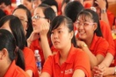 Đầu tư cho tương lai với Chương trình Quốc tế tại HUTECH