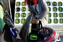 Thành công của mô hình đổi pin xe máy điện có thể "màu nhiệm" với cả ô tô