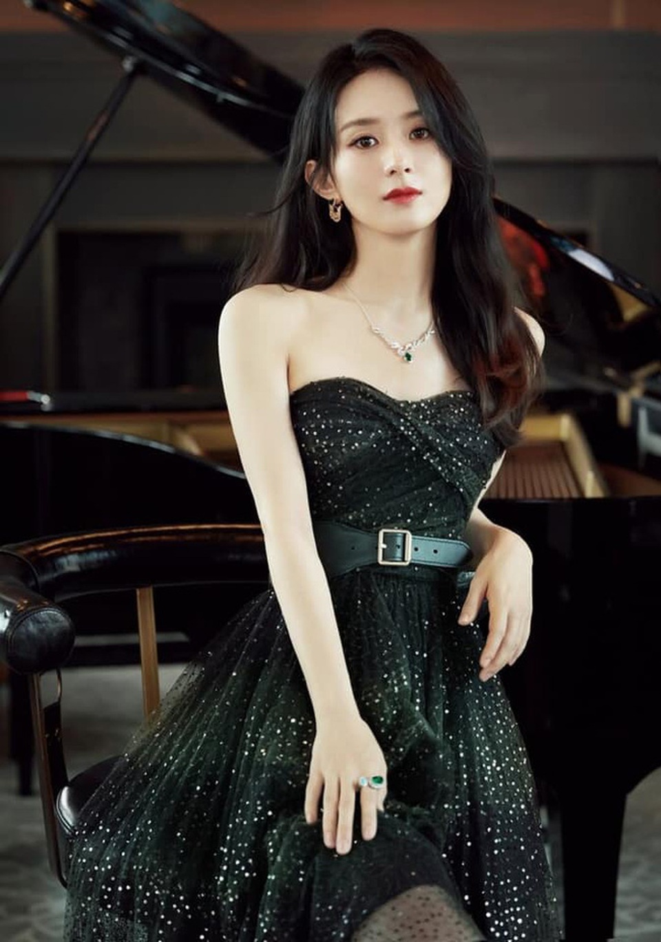 Triệu Lệ Dĩnh nhận hai đề cử giải Kim Ưng 2020 - 2 Triệu Lệ Dĩnh nhận hai đề cử giải Kim Ưng 2020 - 2