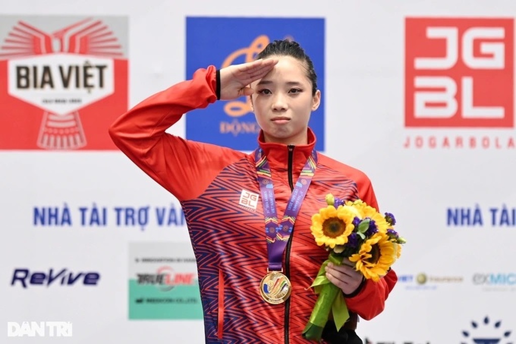 Ngắm dàn hoa khôi thể thao Việt vừa xinh đẹp lại tài năng - 1 Ngắm dàn hoa khôi thể thao Việt vừa xinh đẹp lại tài năng - 1