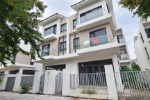 Biệt thự, liền kề vắng người ở sau "sốt nóng", tăng giá chục tỷ đồng