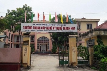 Chuyển giao Trường Trung cấp nghề kỹ nghệ cho Liên minh Hợp tác xã VN