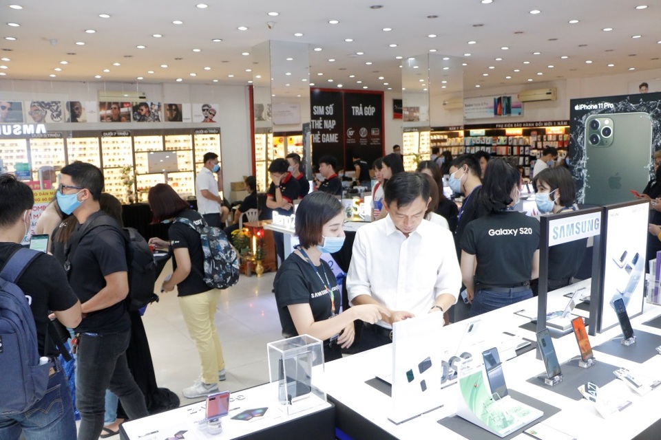 FPT Shop mách bí kíp mua Galaxy S20 rẻ hơn đến 14 triệu đồng - 1 FPT Shop mách bí kíp mua Galaxy S20 rẻ hơn đến 14 triệu đồng - 1