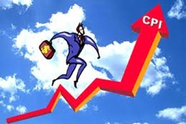 Giá xăng lên cao kỷ lục đẩy CPI Hà Nội tăng mạnh nhất 5 tháng