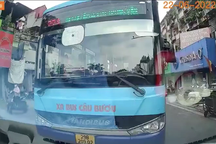 Xe buýt lấn làn, chặn đầu xe con, đơn vị quản lý xin lỗi