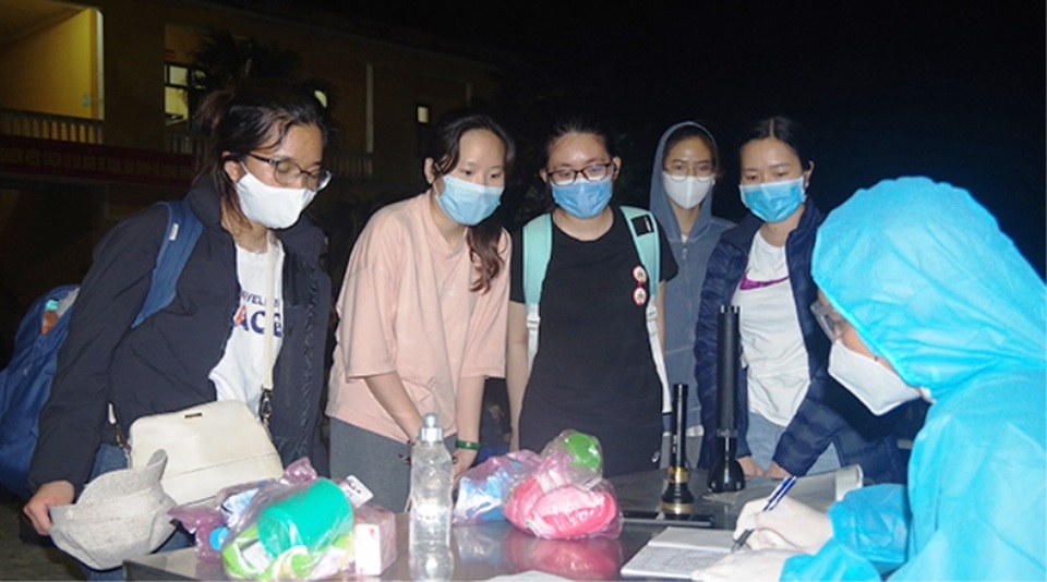 Hà Nam: Hai người cách ly đặc biệt được xác định dương tính với SARS-CoV-2 - 1 Hà Nam: Hai người cách ly đặc biệt được xác định dương tính với SARS-CoV-2 - 1