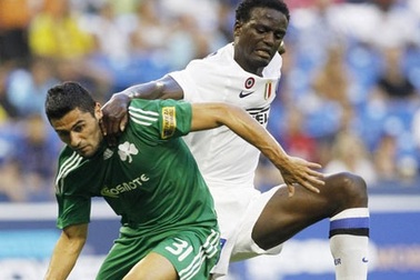 HLV Benitez sớm nhận “trái đắng” đầu tiên tại Inter 