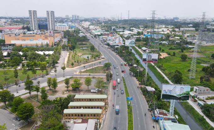 Lợi thế nào giúp bất động sản Bình Dương "cất cánh" - Ảnh 4. Lợi thế nào giúp bất động sản Bình Dương "cất cánh" - Ảnh 4.