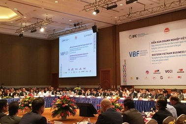 Phó Thủ tướng: Ưu đãi lớn để vốn ngoại "bắt tay" doanh nghiệp Việt