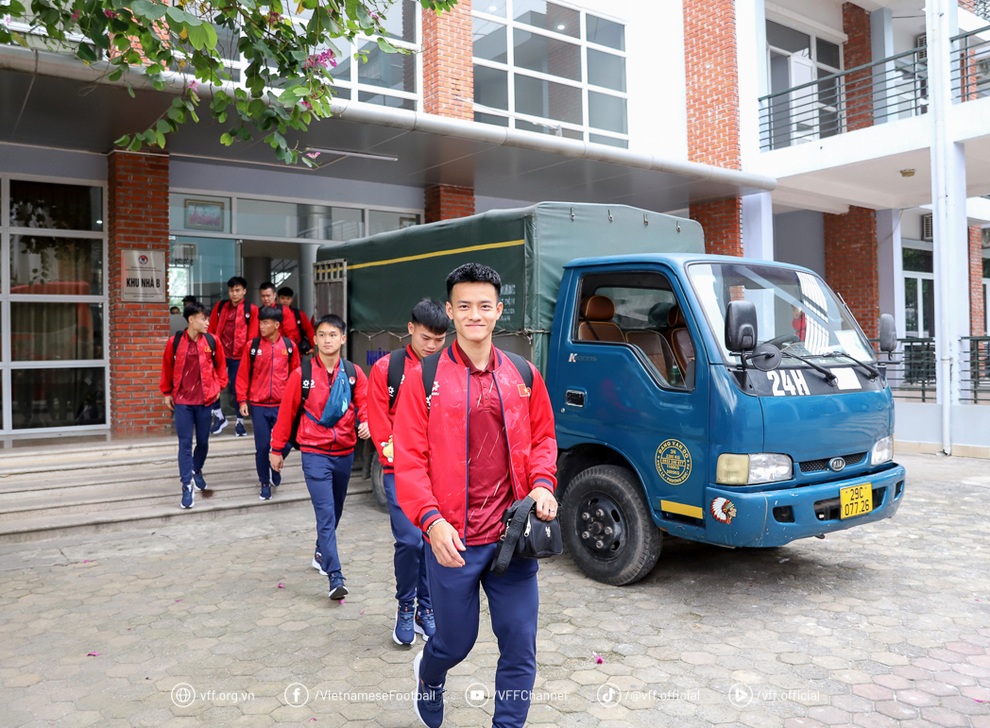 U22 Việt Nam giữ 2 cầu thủ Việt kiều đối đầu Hàn Quốc, Trung Quốc - 1 U22 Việt Nam giữ 2 cầu thủ Việt kiều đối đầu Hàn Quốc, Trung Quốc - 1