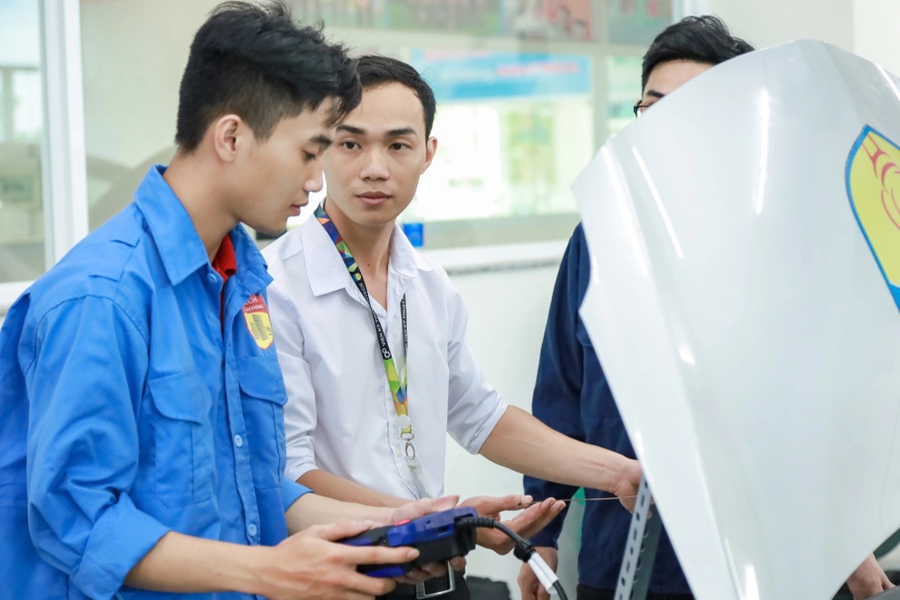 Dạy văn hóa trong trường nghề: 4 kiến nghị của các trường nghề tại TPHCM - 1 Dạy văn hóa trong trường nghề: 4 kiến nghị của các trường nghề tại TPHCM - 1