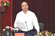 Thủ tướng: Thu hút đầu tư không thể "trên rải thảm đỏ, dưới rải đinh"
