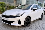 Honda City có thể sắp được nâng cấp, đại lý rao bán “lô xe cuối”