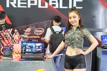 Laptop 2 màn hình, gaming phone, và loạt đồ chơi công nghệ tại Asus Expo 2019