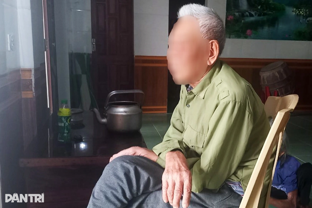 Cha gần 100 tuổi nuôi hi vọng con tử tù kịp về trước lúc nhắm mắt xuôi tay - 3 Cha gần 100 tuổi nuôi hi vọng con tử tù kịp về trước lúc nhắm mắt xuôi tay - 3