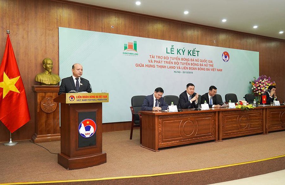 Hưng Thịnh Land tài trợ 100 tỷ đồng cho Đội tuyển bóng đá nữ Quốc gia và Phát triển Đội tuyển nữ trẻ hướng đến World Cup - 4 Hưng Thịnh Land tài trợ 100 tỷ đồng cho Đội tuyển bóng đá nữ Quốc gia và Phát triển Đội tuyển nữ trẻ hướng đến World Cup - 4