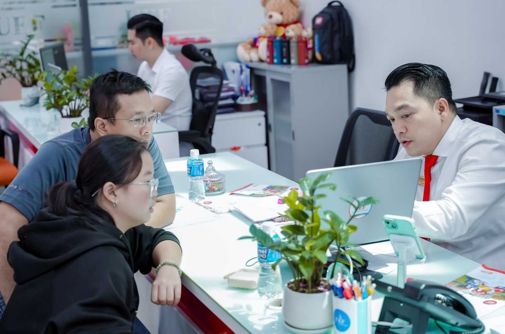 Thí sinh lo thiệt thòi khi tổ hợp có toán, tiếng Anh, chuyên gia khuyên gì? - 2 Thí sinh lo thiệt thòi khi tổ hợp có toán, tiếng Anh, chuyên gia khuyên gì? - 2