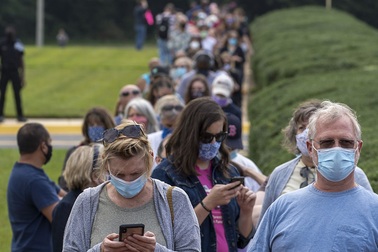 Bầu cử tổng thống Mỹ 2020 có thể lập kỷ lục thế kỷ