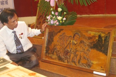 Dân Huế hiến tặng 205 hiện vật về Chủ tịch Hồ Chí Minh