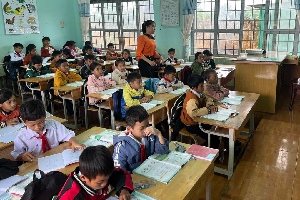 Huyện báo cáo khắc phục kết luận thanh tra chậm... gần 1 năm - 2 Huyện báo cáo khắc phục kết luận thanh tra chậm... gần 1 năm - 2