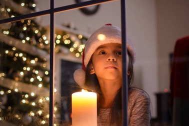 “Mẹ đã gửi thư cho ông già Noel chưa?”