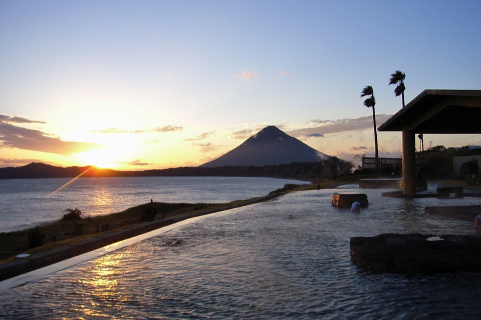 Tắm onsen giữa thiên nhiên tại 5 rotemburo đẹp nhất Nhật Bản vào mùa đông - 5