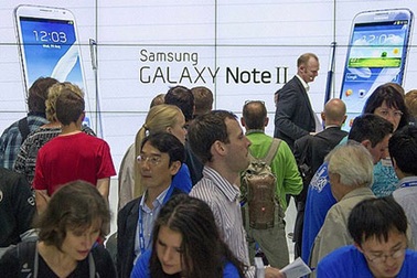 Galaxy Note II “trong mắt” giới công nghệ