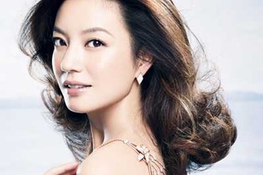 Triệu Vy: “Nếu chỉ là tin đồn, việc gì tôi phải bận lòng?”