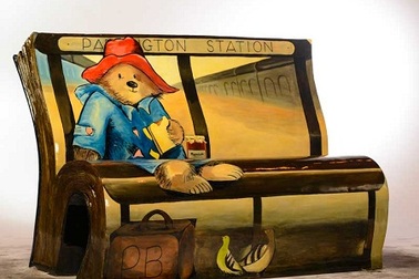 Điệp viên James Bond lên... “ghế băng văn học” của trẻ em