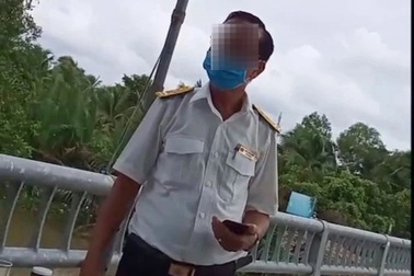 Cán bộ chi cục thuế "thông chốt" kiểm dịch, quát lực lượng chức năng