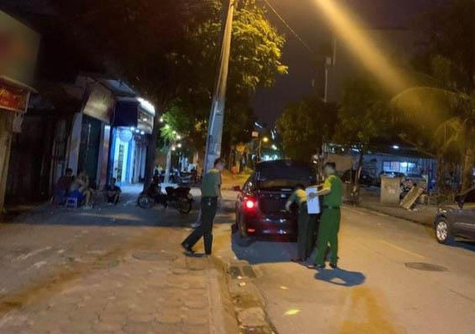 Khởi tố vụ án liên quan thành viên tổ thư ký, tài xế của Chủ tịch Hà Nội - 1 Khởi tố vụ án liên quan thành viên tổ thư ký, tài xế của Chủ tịch Hà Nội - 1