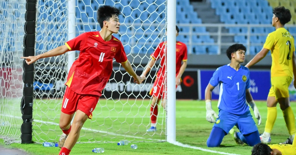 Bóng đá Malaysia khen ngợi đội nhà sau trận thua đậm U17 Việt Nam