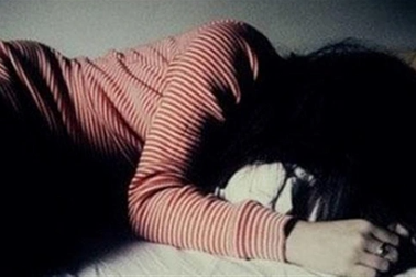 Thiếu nữ 16 tuổi bị 3 nam thanh niên cưỡng bức ngày giáp Tết