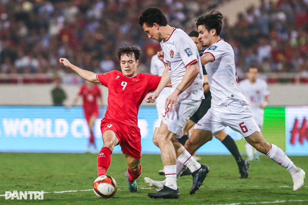 Đội tuyển Việt Nam bị trừ điểm nặng, tiếp tục lao dốc ở bảng xếp hạng FIFA - 2 Đội tuyển Việt Nam bị trừ điểm nặng, tiếp tục lao dốc ở bảng xếp hạng FIFA - 2