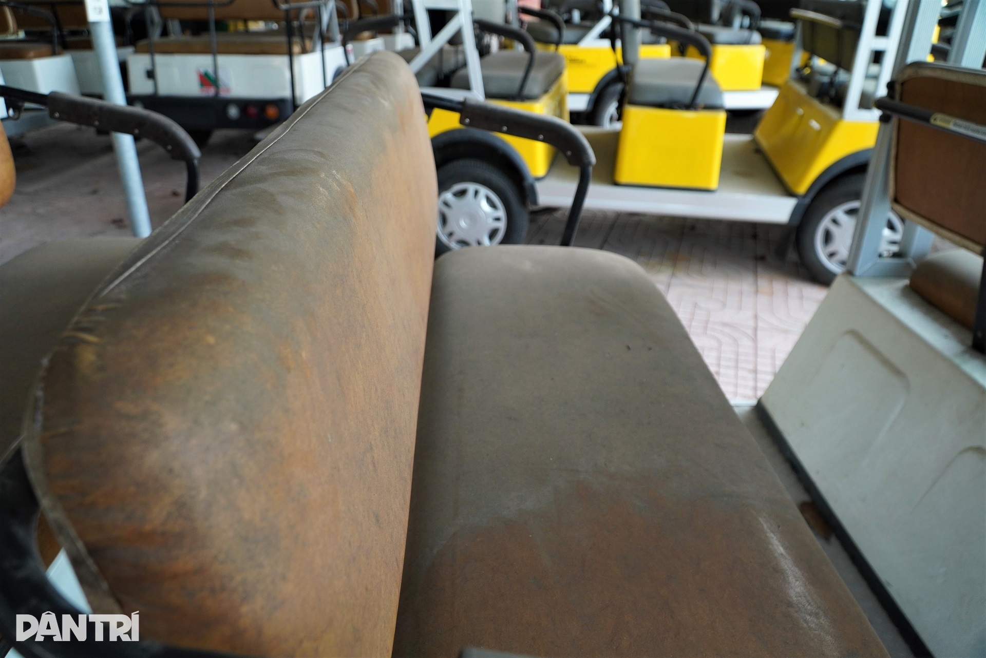 Dàn xe điện tiền tỷ nằm phủ bụi suốt 5 năm ở Khu di tích Ngã ba Đồng Lộc - 7