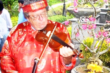 Điệu vĩ cầm bất tử ở Mỹ Lai