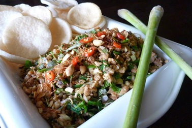 Những món Huế làm siêu lòng thực khách ở Hà thành