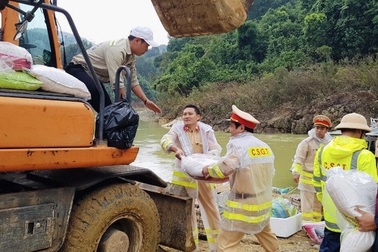 Những chiến sĩ thầm lặng cứu nạn Rào Trăng 3 và tâm lũ miền Trung