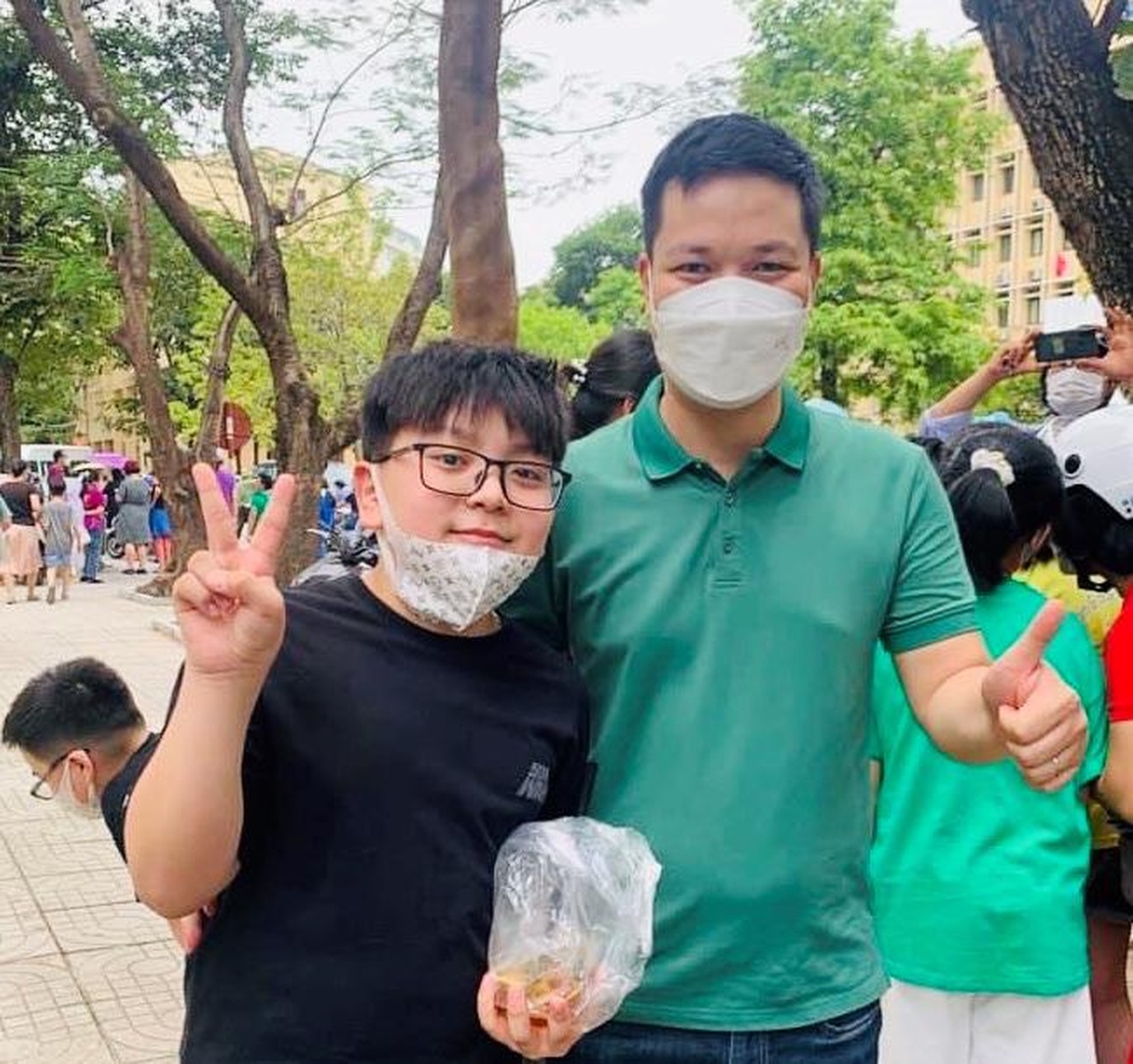 Hoàn tất cuộc đua lớp 6 vào Trường THCS THPT Nguyễn Tất Thành - 2 Hoàn tất cuộc đua lớp 6 vào Trường THCS THPT Nguyễn Tất Thành - 2