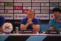 HLV Park Hang Seo thừa nhận khó khăn khi đấu Myanmar