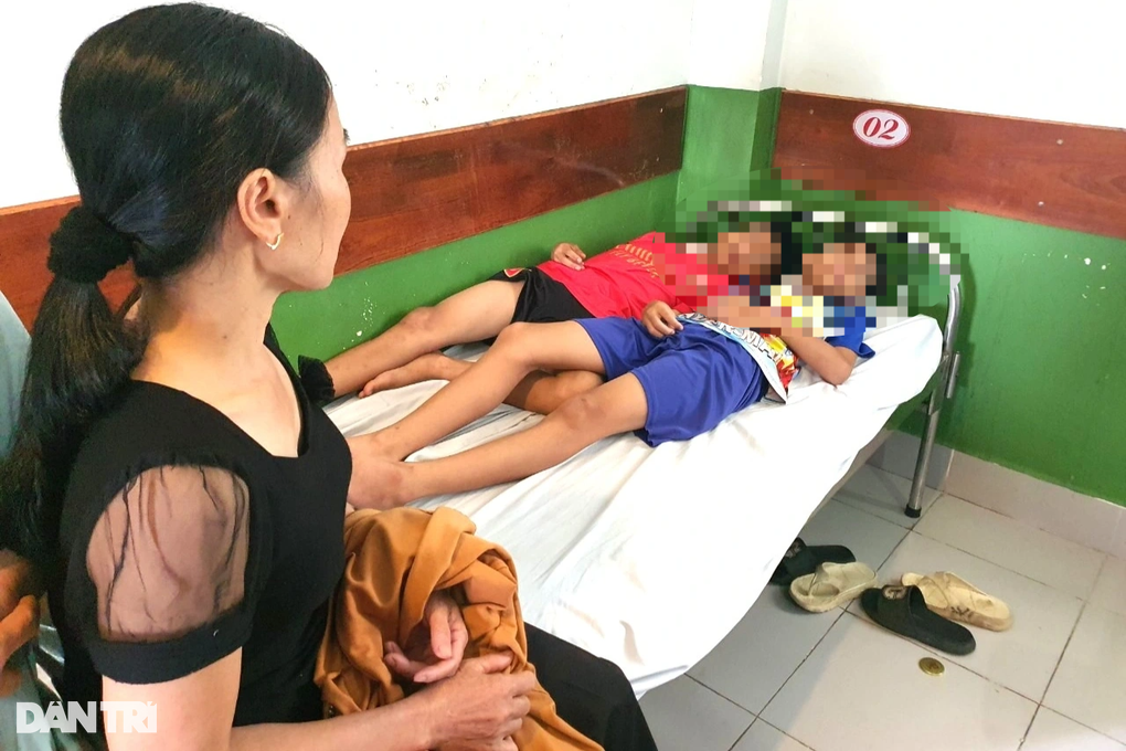Người phụ nữ bị tố đánh 4 đứa trẻ nhập viện - 1 Người phụ nữ bị tố đánh 4 đứa trẻ nhập viện - 1