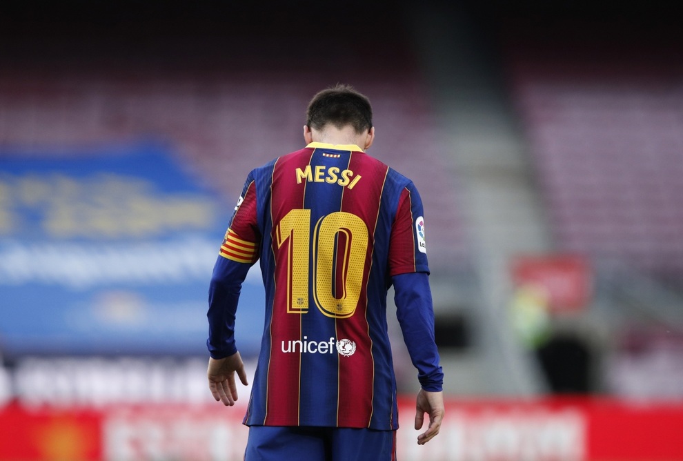 Vì sao Barcelona đã phản bội, lật kèo với Messi? - 2 Vì sao Barcelona đã phản bội, lật kèo với Messi? - 2