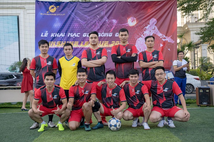 Giải bóng đá Sunshine League 2020 đã chính thức khởi tranh - Ảnh 1. Giải bóng đá Sunshine League 2020 đã chính thức khởi tranh - Ảnh 1.