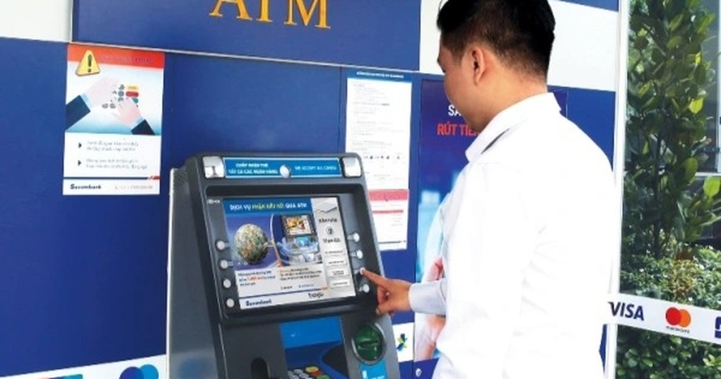 ATM phải hoạt động 24/24 giờ, không hết tiền dịp Tết - 1 ATM phải hoạt động 24/24 giờ, không hết tiền dịp Tết - 1