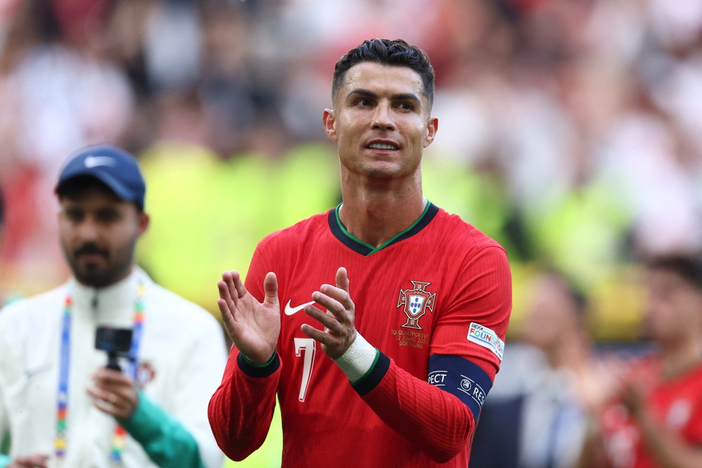 C.Ronaldo đánh lừa tất cả, Bồ Đào Nha càng đáng sợ - 2